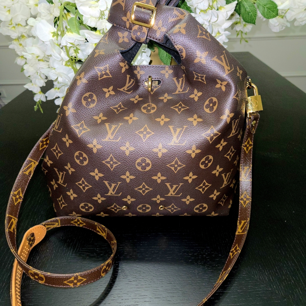 Louis Vuitton Atlantis Brown Monogram PM - Picture 9 of 17